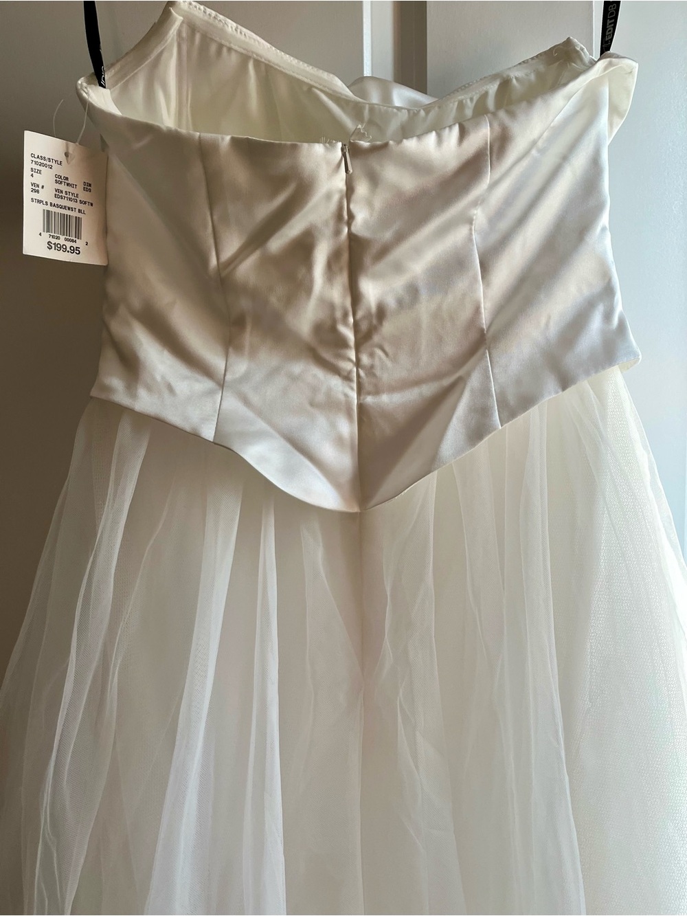 David’s Bridal Strapless Wedding Dress Size 4 NWT - Picture 7 of 12